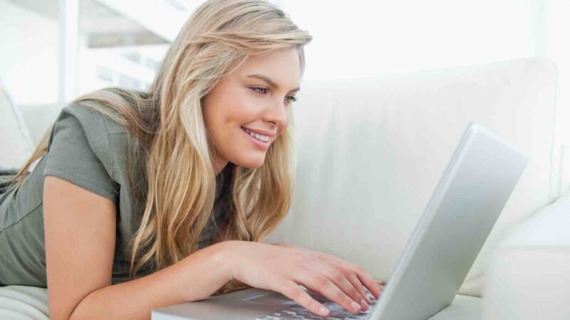 Pourquoi les utilisateurs privilégient-ils les services disponibles 24h/24 ?